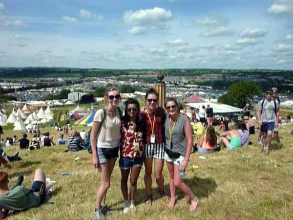deVOL-kitchens-blog-photography-Naomi Plumb-Glastonbury-festival-site
