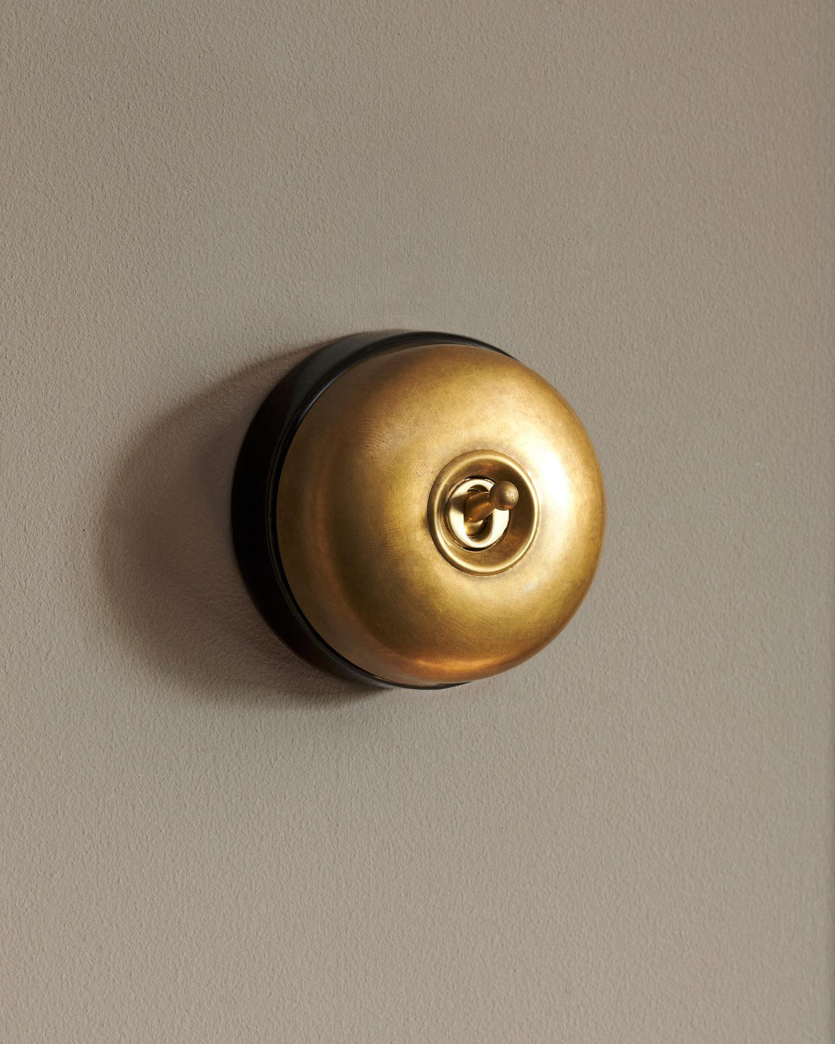 The Dolly Toggle Switch - Aged Brass, Black Base, Intermediate TEST