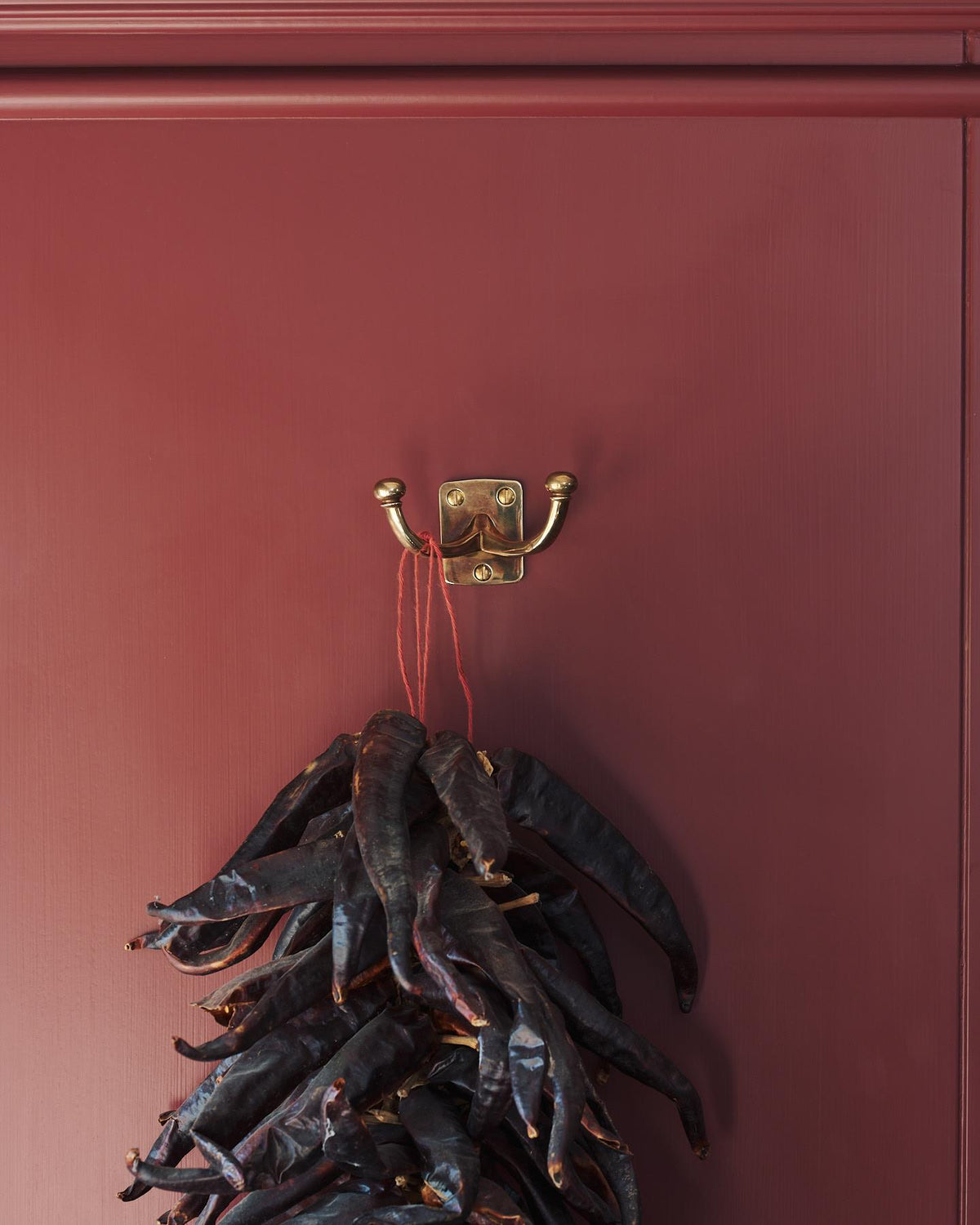 The Twin Edwardian Hook TEST