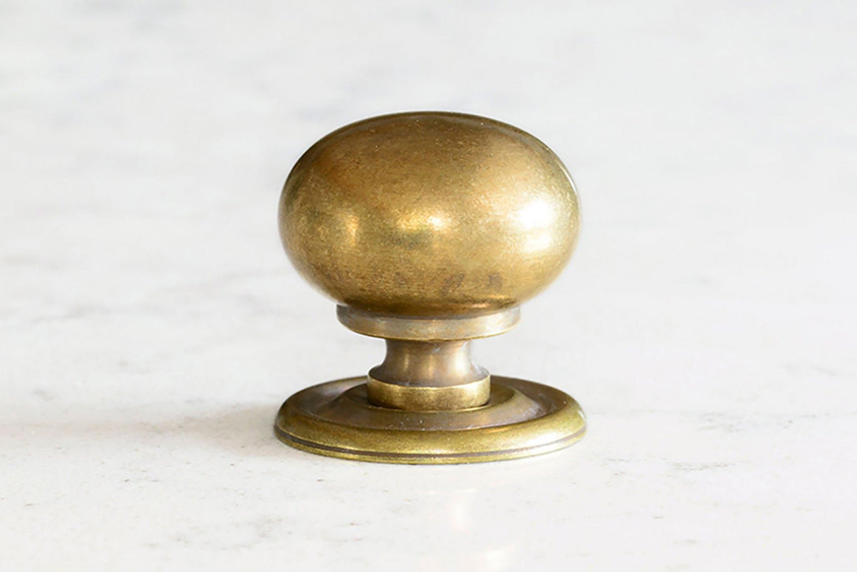 Bella Brass Round Knob TEST