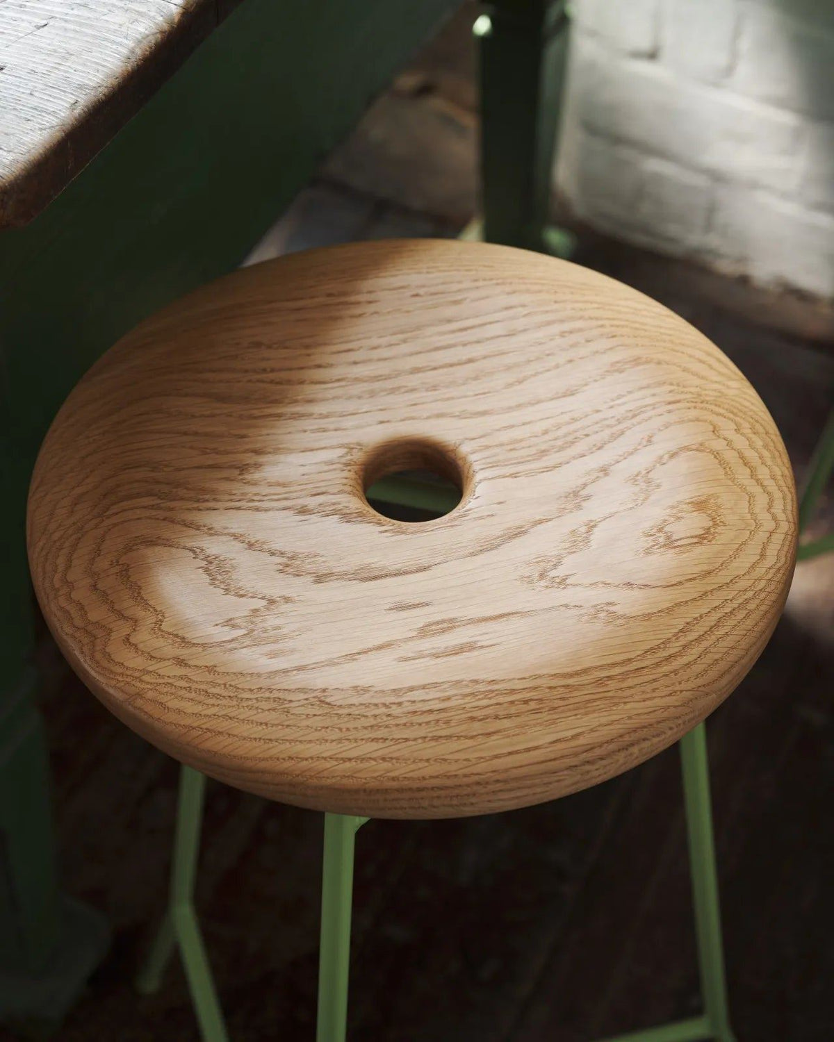 The Creedy Stool - Oiled Oak with Handyman Green Frame TEST