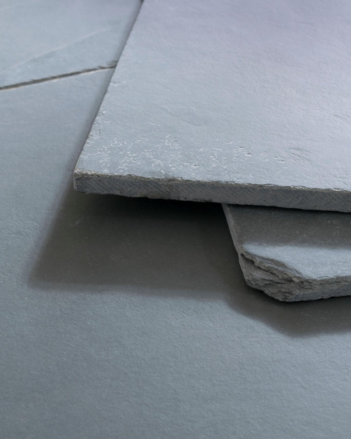 Grey Tumbled Slate - 600mm x free lengths (13mm thick) TEST