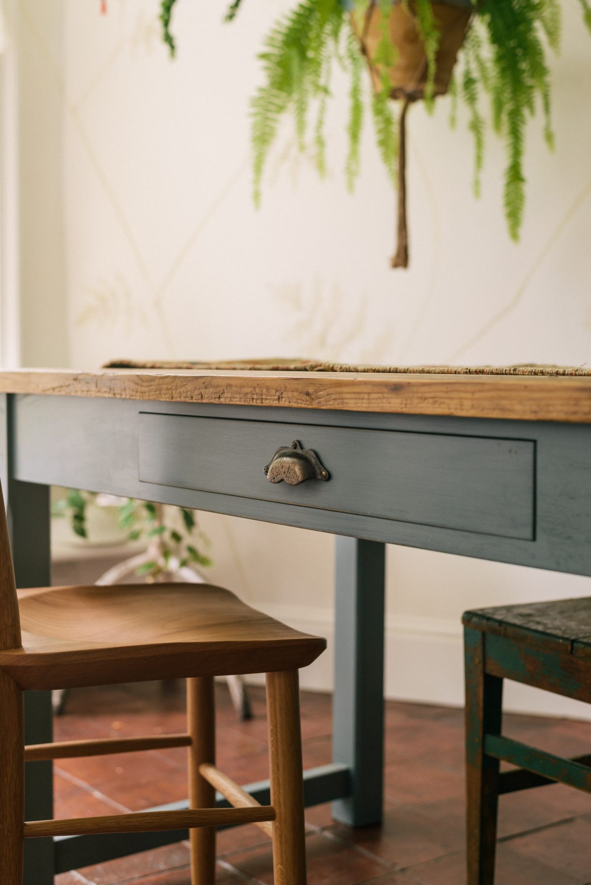 deVOL Handcrafted Handles are available in seven unique living finishes that will change and age beautifully.