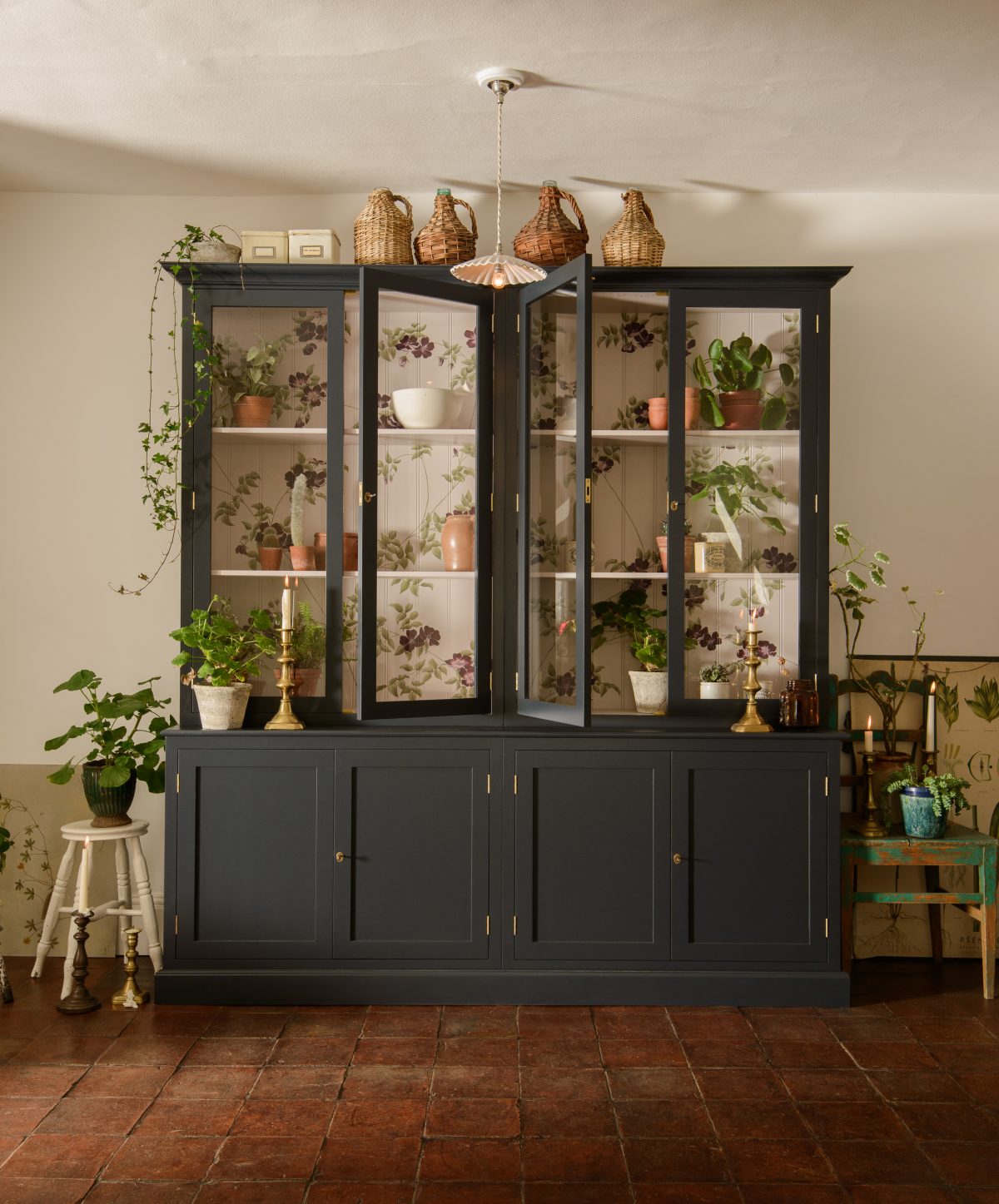 We offer a bespoke design and painting service if you're after something extra personal.
