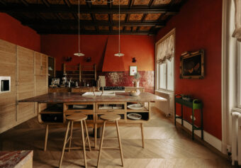 Designing a Haberdasher’s Kitchen for a Historic Viennese Apartment