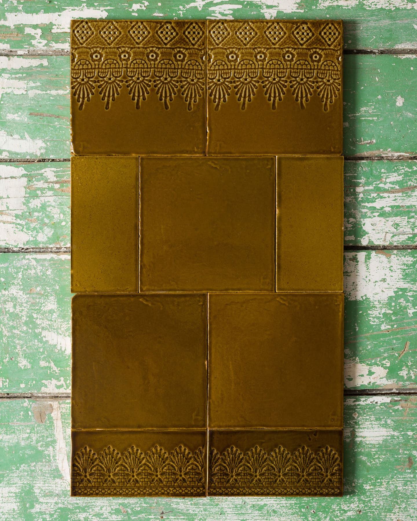 Sepia Lace Market Tiles - Florentine Scallop Square