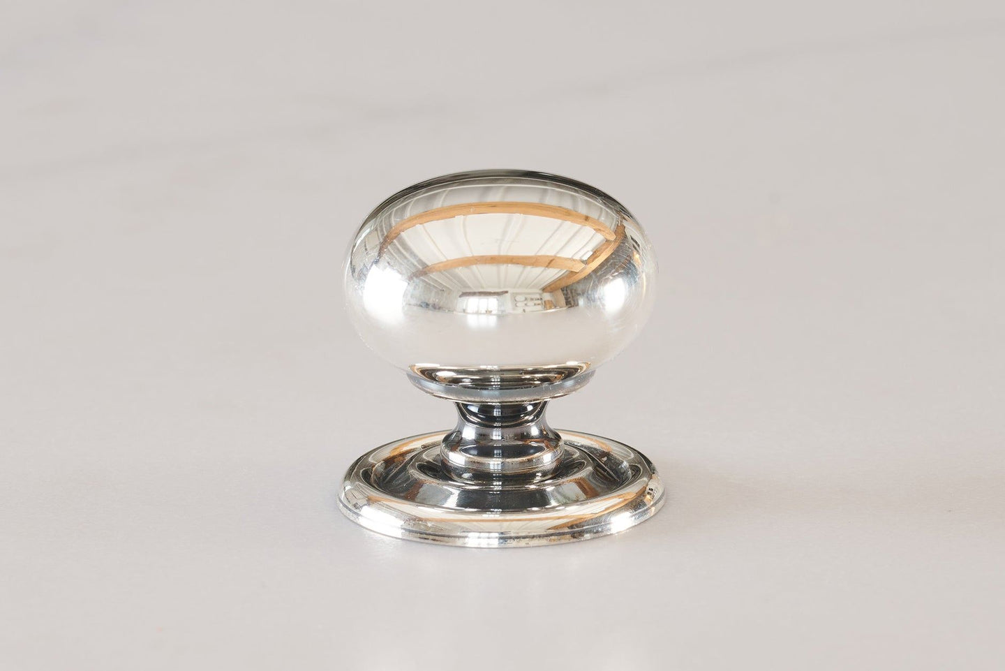 Bella Silver Round Knob
