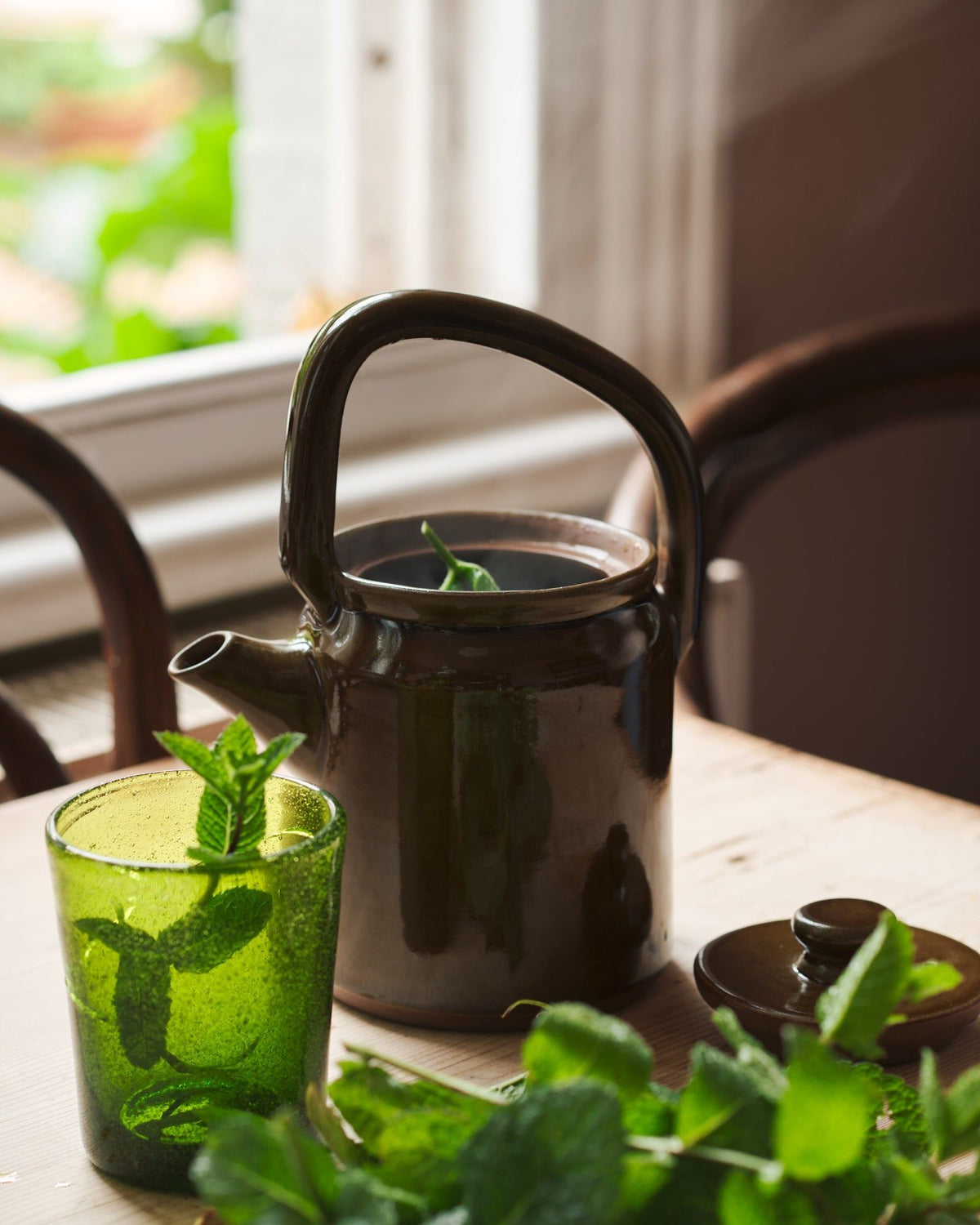 The Amber Glaze Teapot TEST