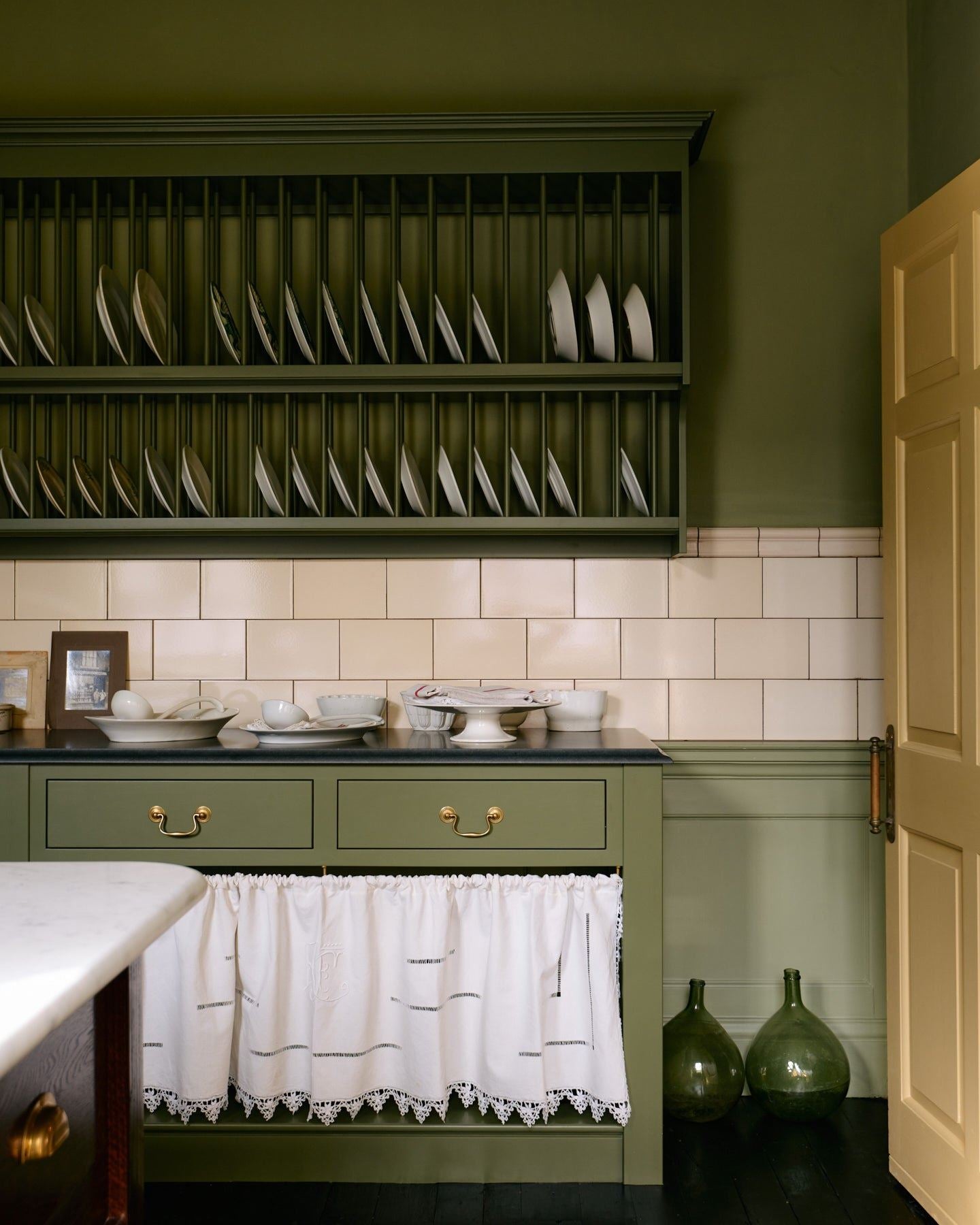 Cream Subway Tiles