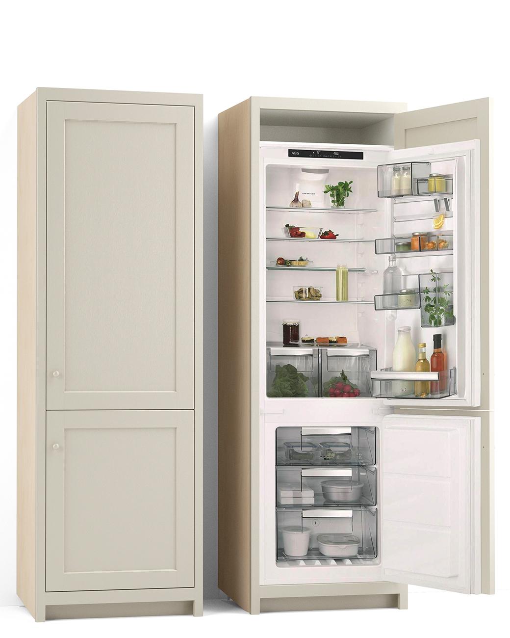 A render of a full height fridge/freezer cupboard from deVOL's Real Shaker range.